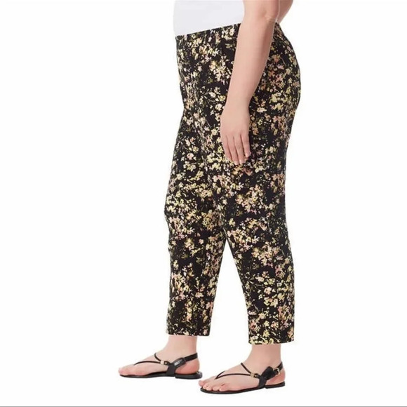 Jessica Simpson Ladies’ Printed Pull-on Pant Small - Picture 3 of 6